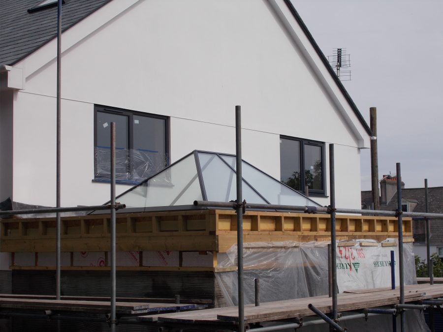 Top 4 Benefits Of A Flat Pack Roof Lantern